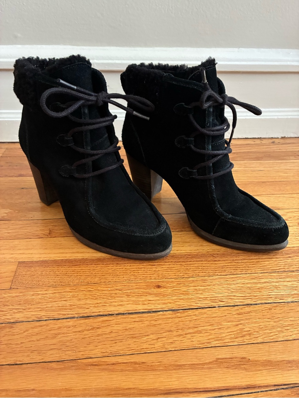 Ugg 100% Suede Lace-Up Ankle Boots with Shearling Collar
